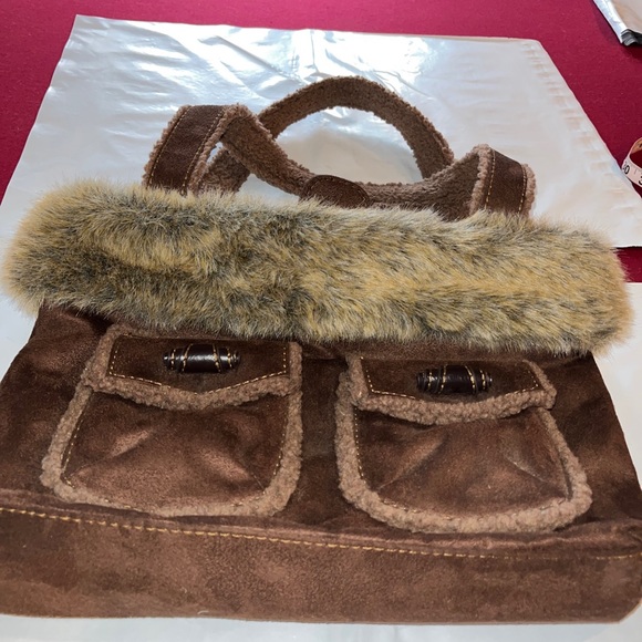 Bath and Body Works BROWN Faux Fur Purse 15”wide double handles flap pockets 15” - Picture 3 of 11